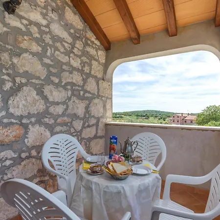 House Rita Tatil Evi